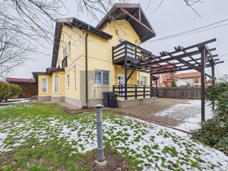 Gulia Casa de vanzare